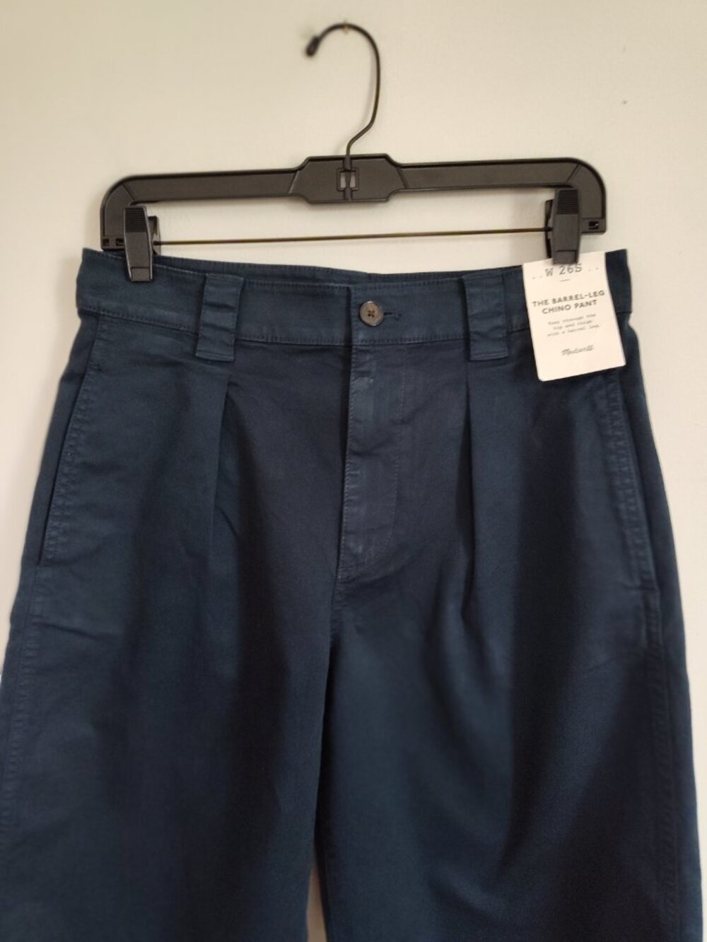 Madewell Navy Barrel-Leg Chino Pant - Picture 2 of 7